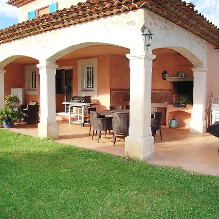 Holiday home Holiday Les Fourches