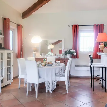 Holiday Les Fourches * Cogolin